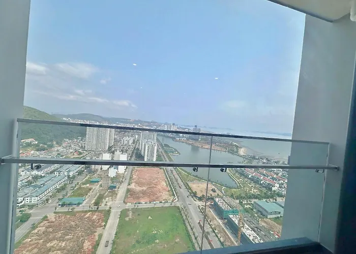 Asahi Luxstay - Icon40 2br Luxury Apartment Ha Long