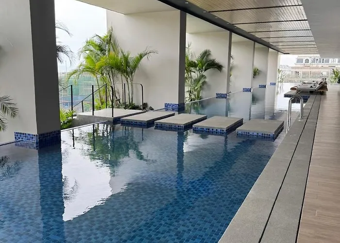 Asahi Luxstay - Icon40 2br Luxury * Ha Long