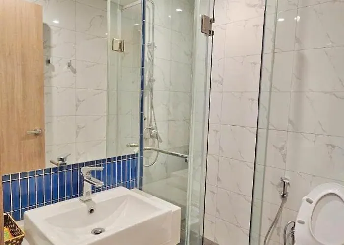 Asahi Luxstay - Icon40 2br Luxury * Ha Long